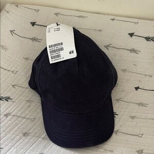 H&M baby 9-12 month old Cotton Baseball Cap with Tag